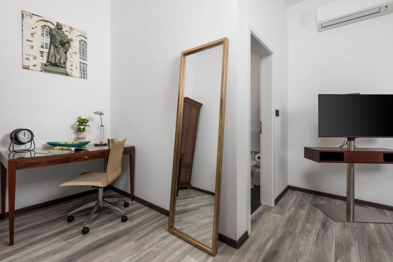 Continentale Apartment Rijeka Exterior photo